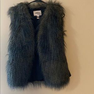 Fur vest